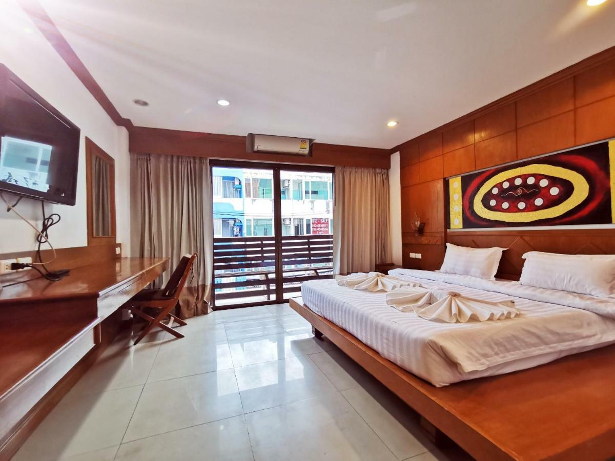 New Life Phuket Classic Patong Exterior photo
