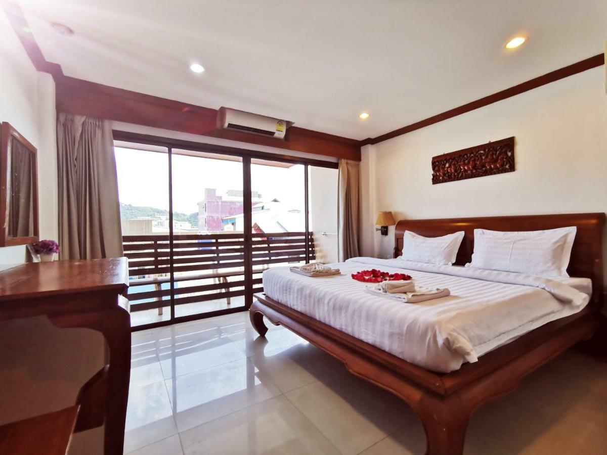 New Life Phuket Classic Patong Exterior photo